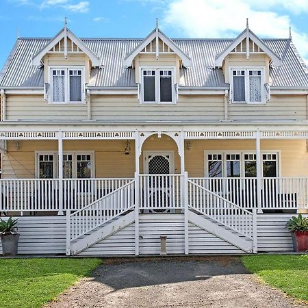Dunes - Elegant Beach Villa With Huge Heated Swim Spa ポート・フェアリー エクステリア 写真